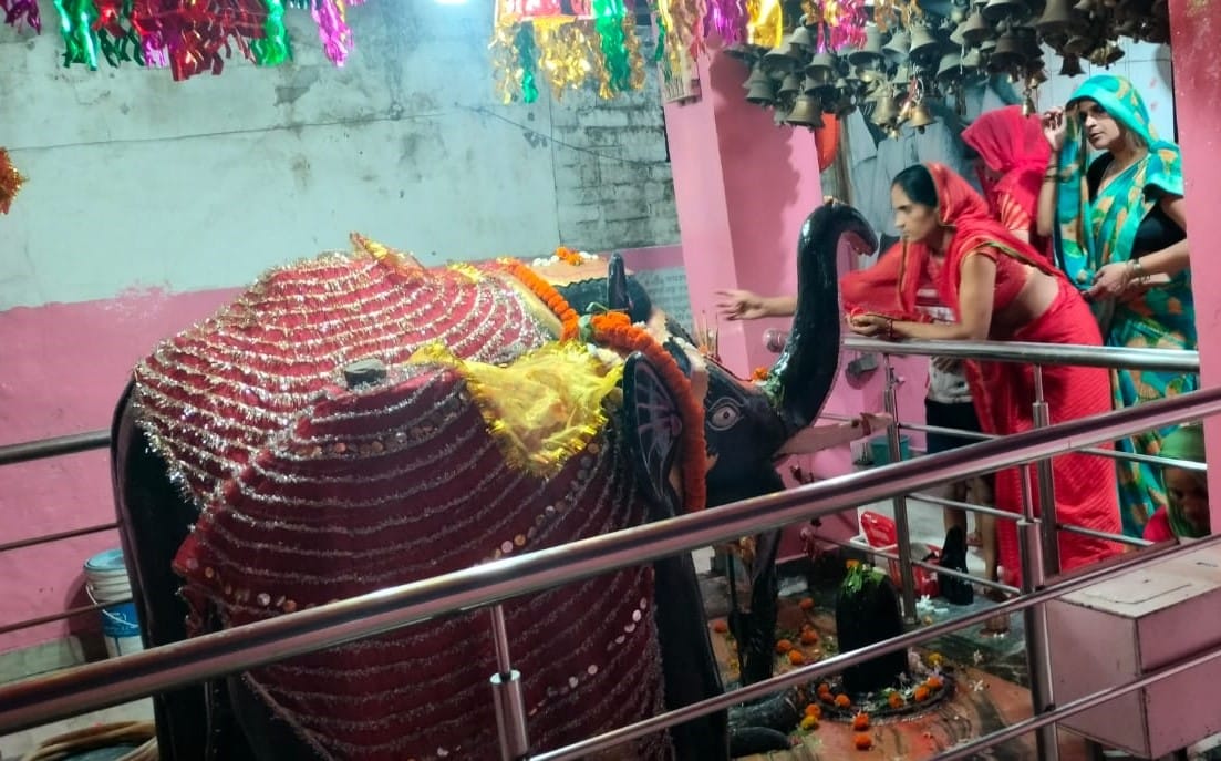 Shardiya Navratri... Establishing Kalash in homes, devotees fasting and worshiping.