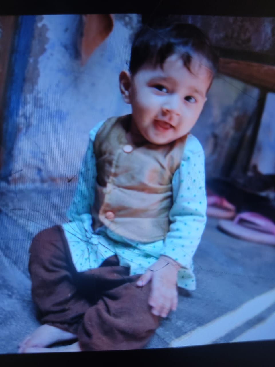 Seven month old girl kidnapped from Bavli, incident captured on CCTV camera