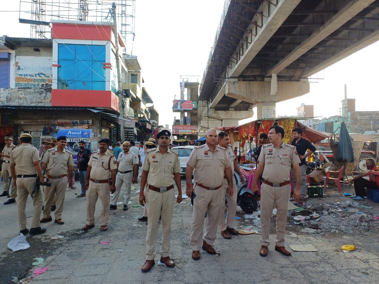 Police conducted flag march in Kosli area