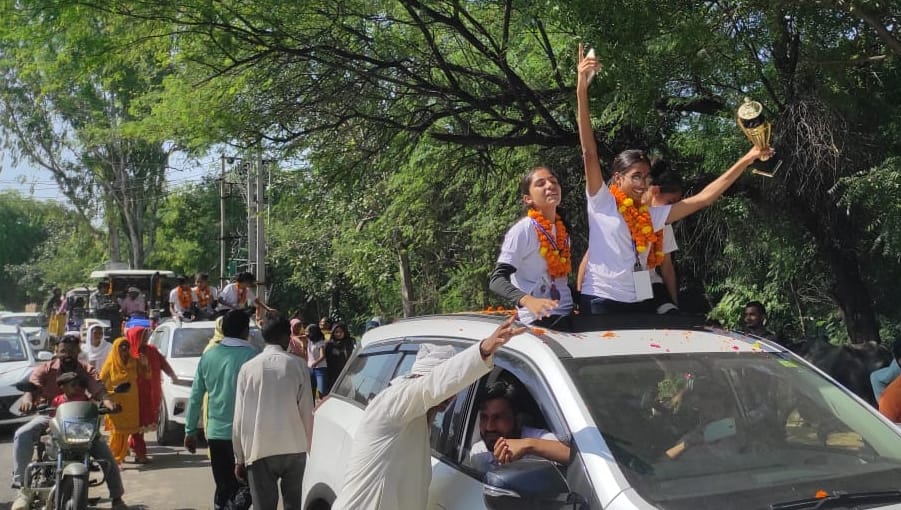 The winning team got a warm welcome in Bamdoli village.