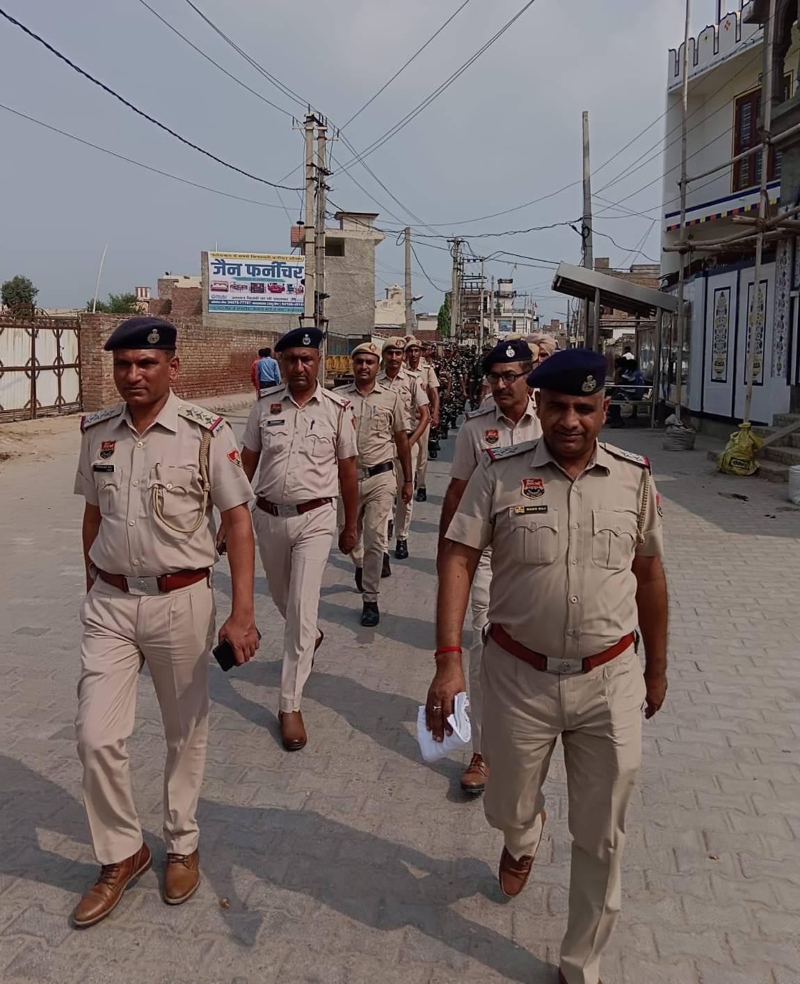 2200 policemen and 720 paramilitary force personnel will handle the front.