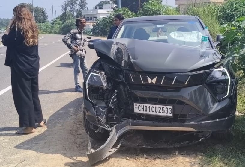 Car collides with pole, driver injured