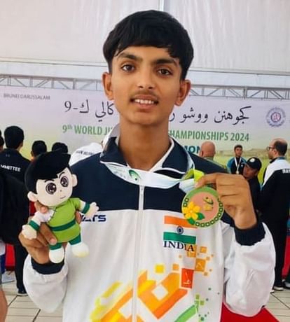 Yuvraj won bronze medal in World Junior Wushu Championship