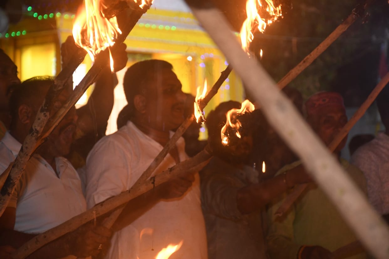 Umaria Congressmen arrested Police arrived before protest against atrocities on women
