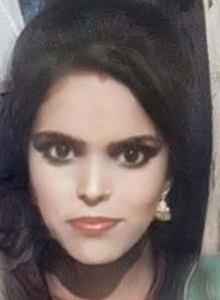Woman falls to death while adjusting anklets on moving bike