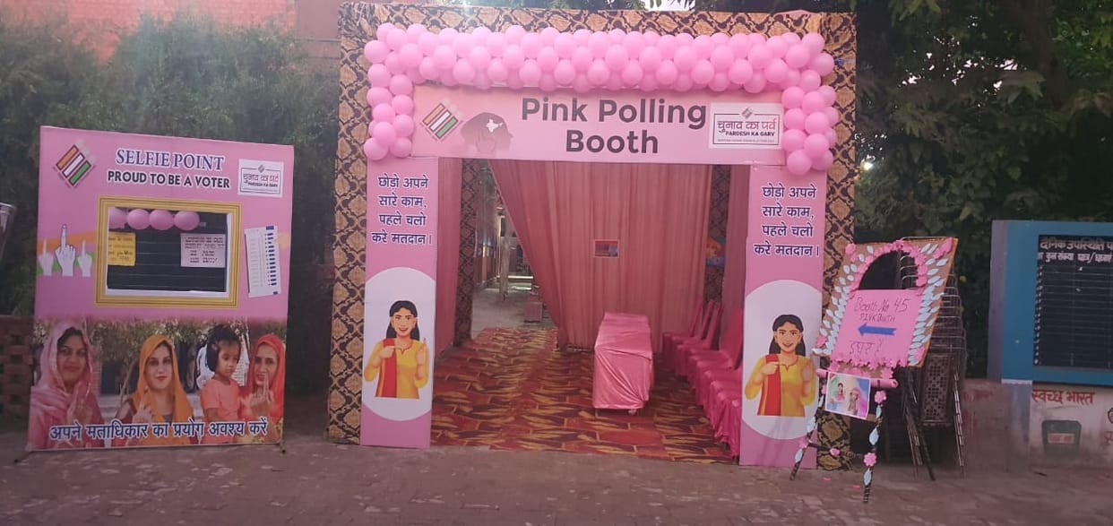 Pink, model and youth booths decorated