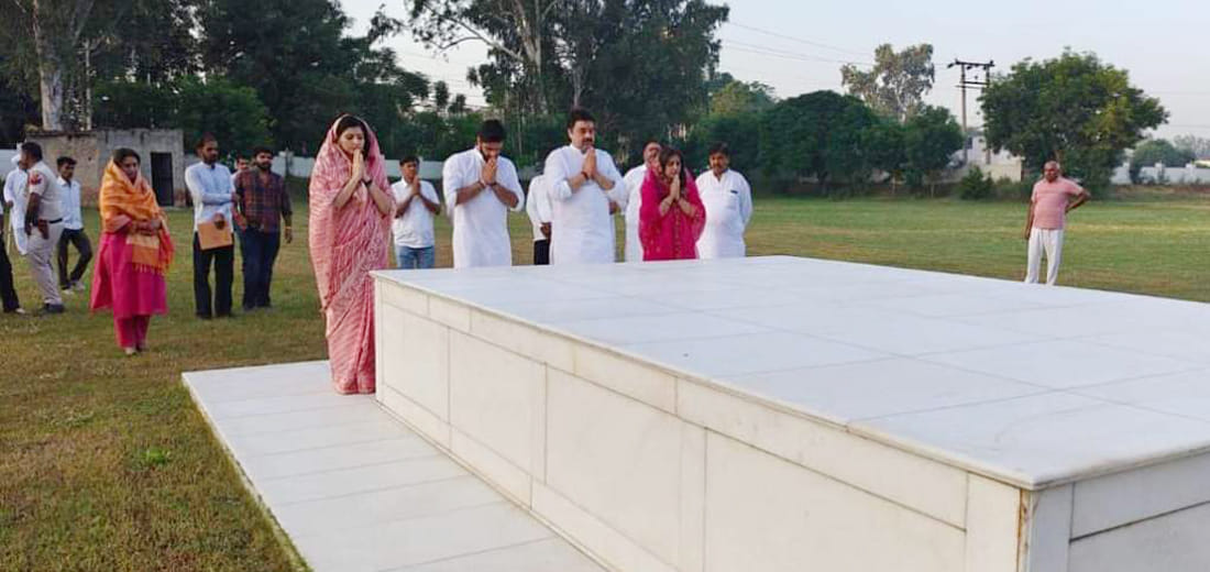 Bishnoi family had to wait for almost 45 minutes to vote