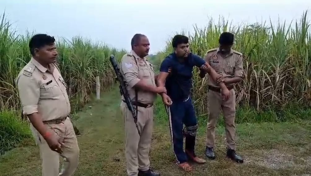 Two smugglers arrested in police encounter, one shot in leg
