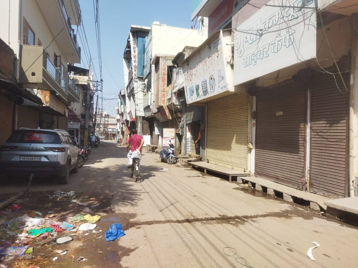 Most of the shops remained closed due to voting, there was silence in the market