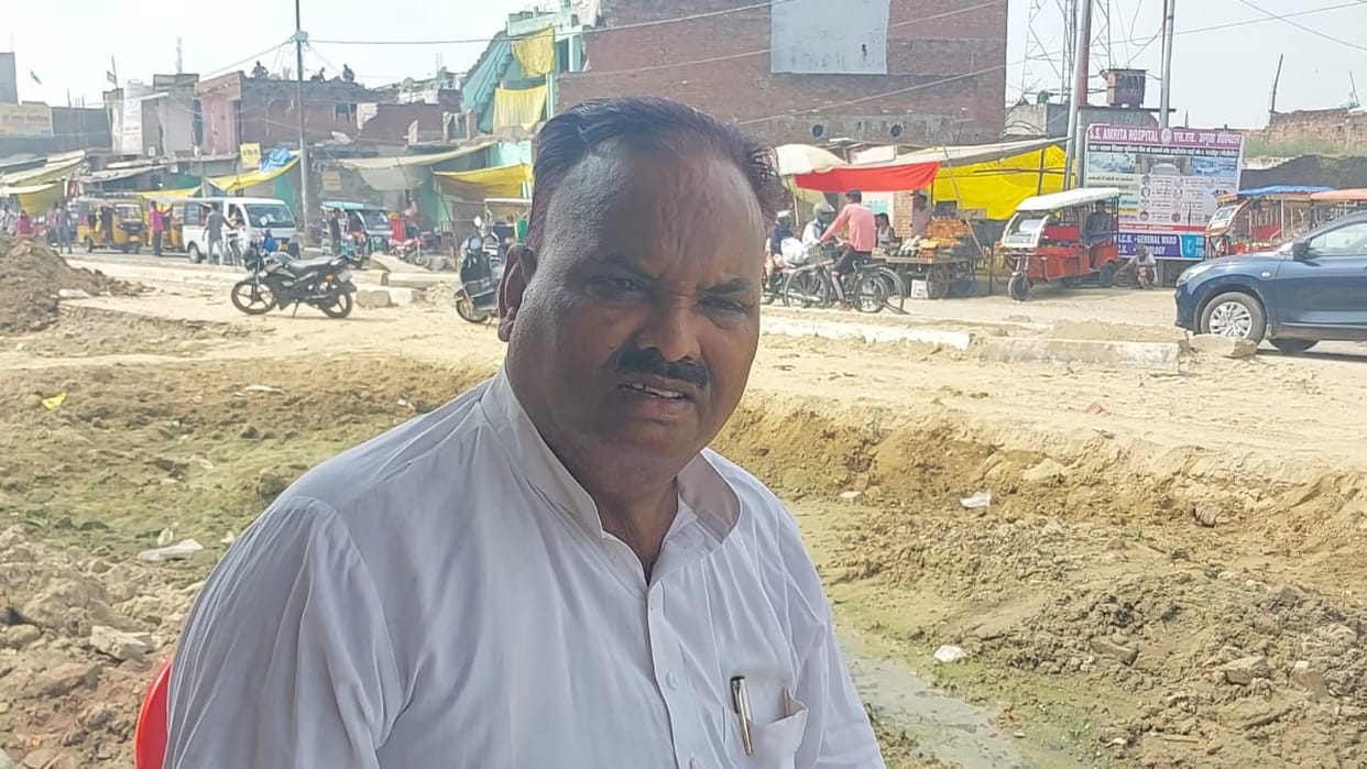 The highway was dug up and laid... Trouble due to potholes for five months