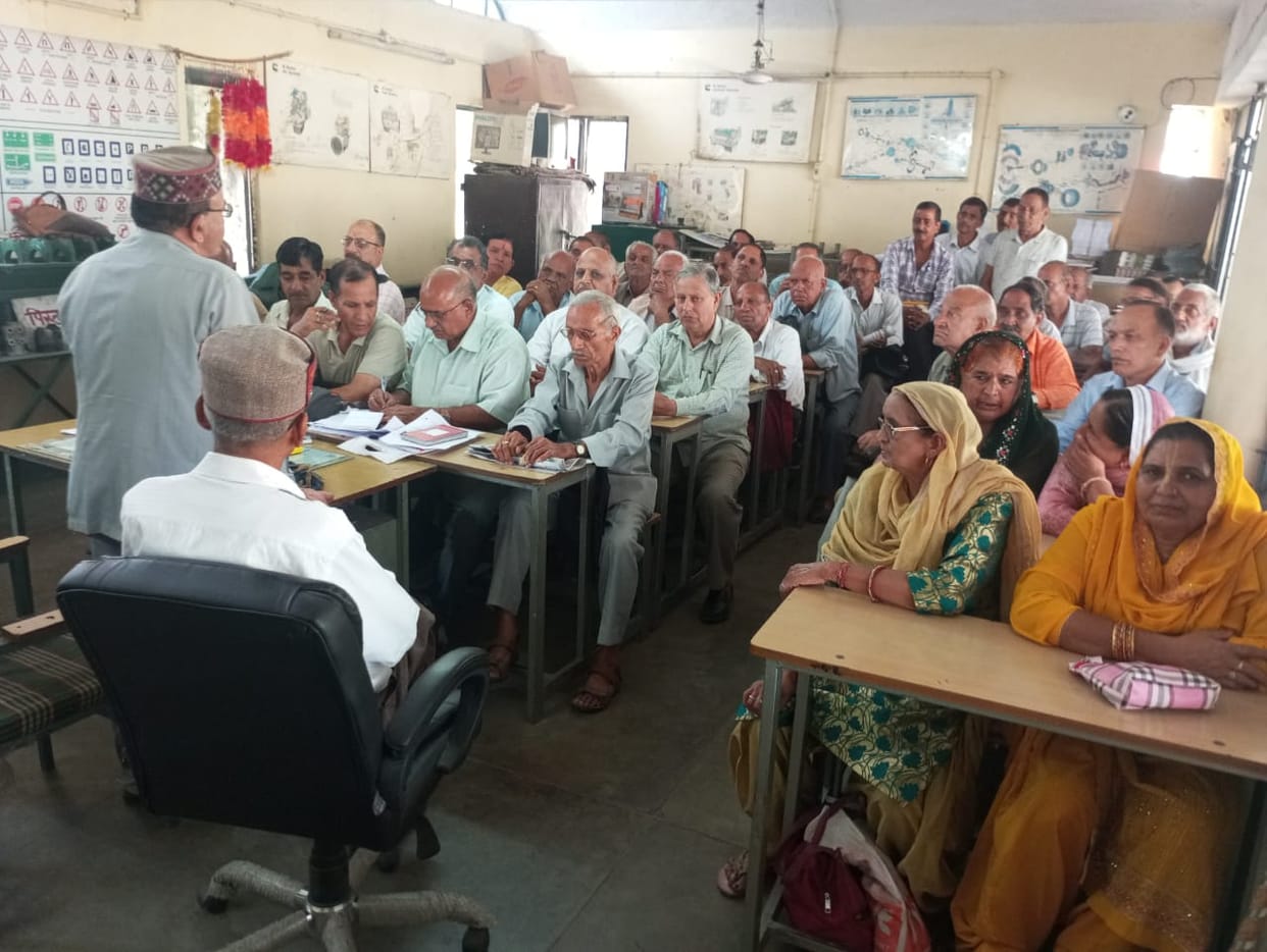 Pensioners are demanding rights, not begging from the government: Omprakash
