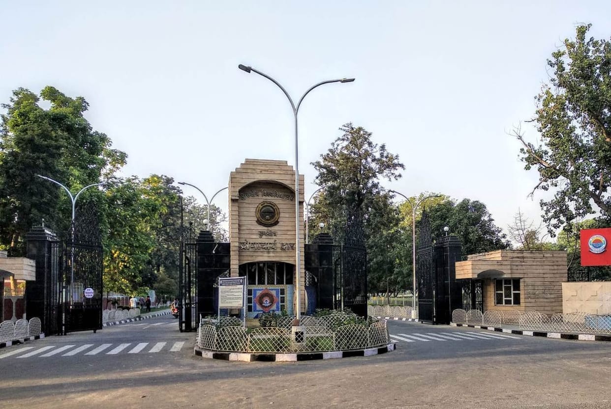Application for admission in third semester of B.Pharmacy-Leet from today