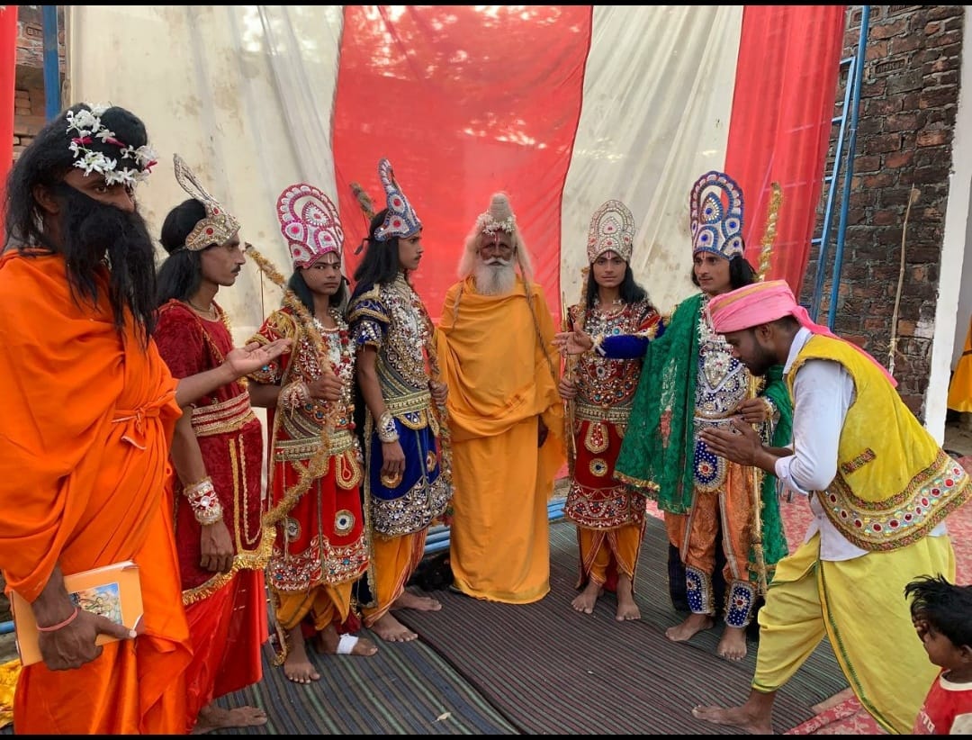 Staging of King Dashrath's sacrifice of life