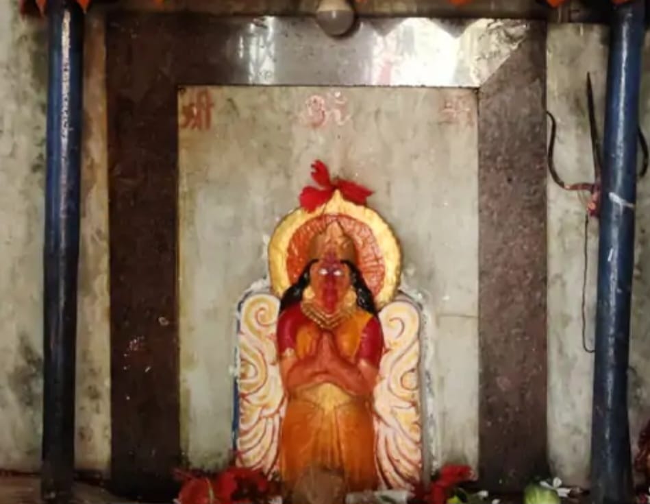 Ravana's Aaradhya Maa Nikumbala statue in Umreth