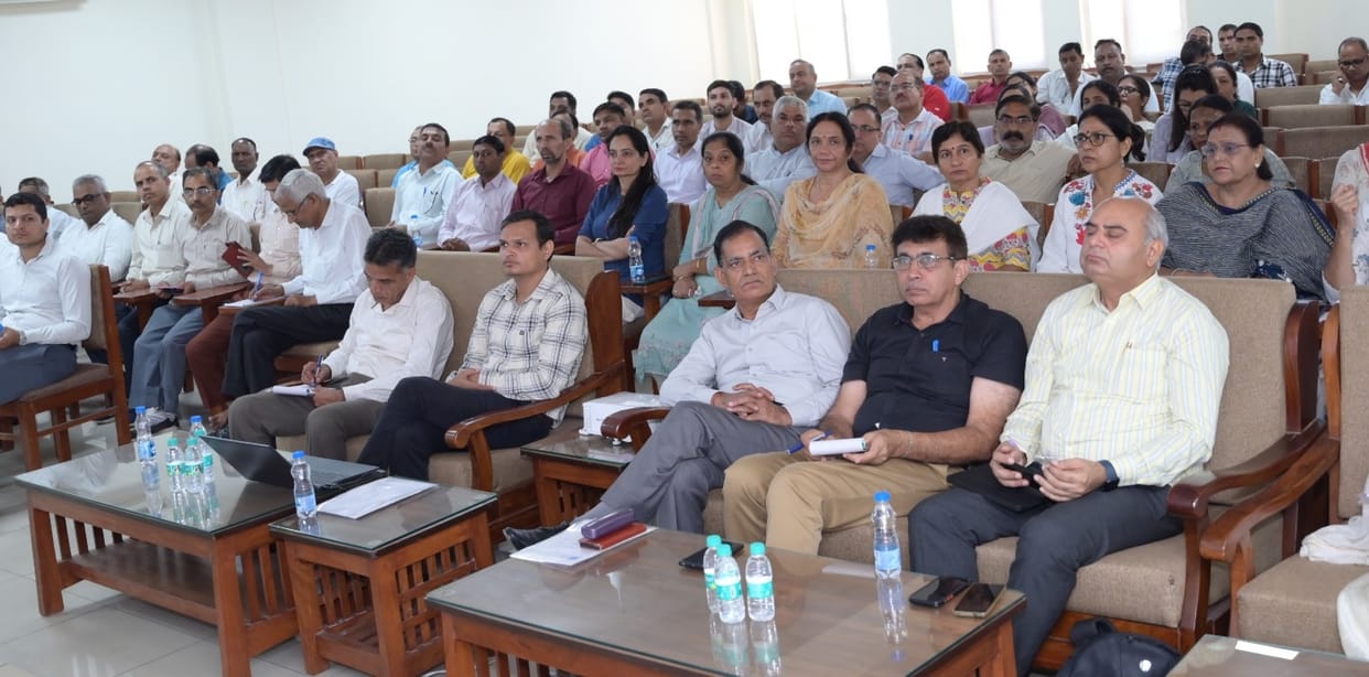 It is necessary to improve the management of RTI requests: Dr. Dhull
