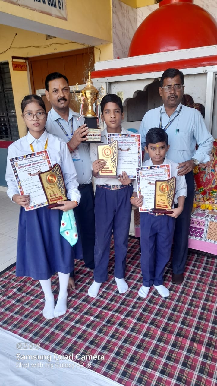 Brilliant children were awarded