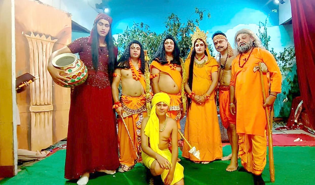 Shri Ram killed Bali, Hanuman went to Lanka to find Mother Sita.