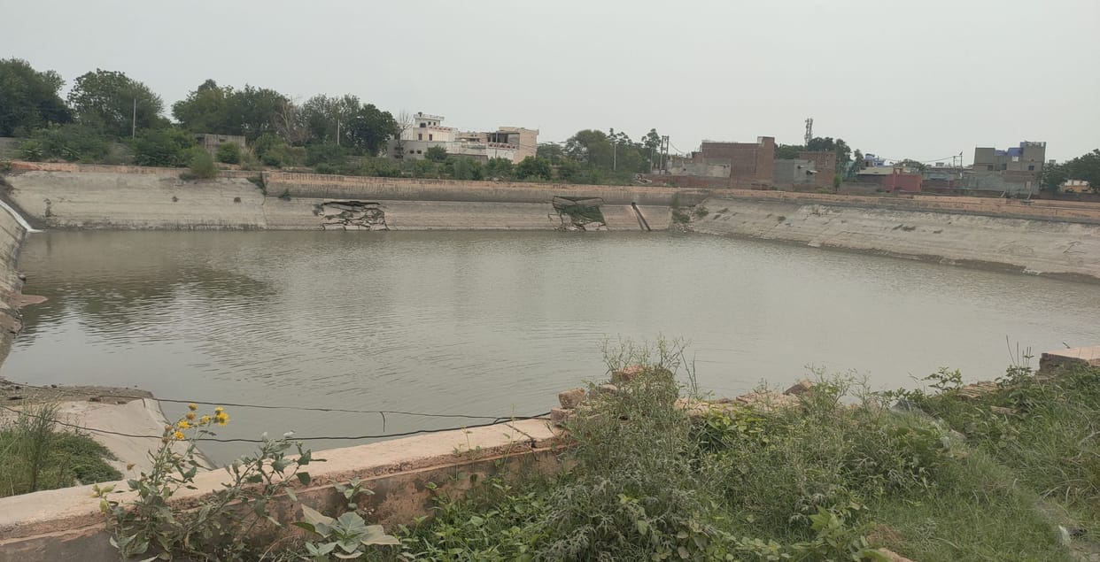 relief by waterlogging in fields