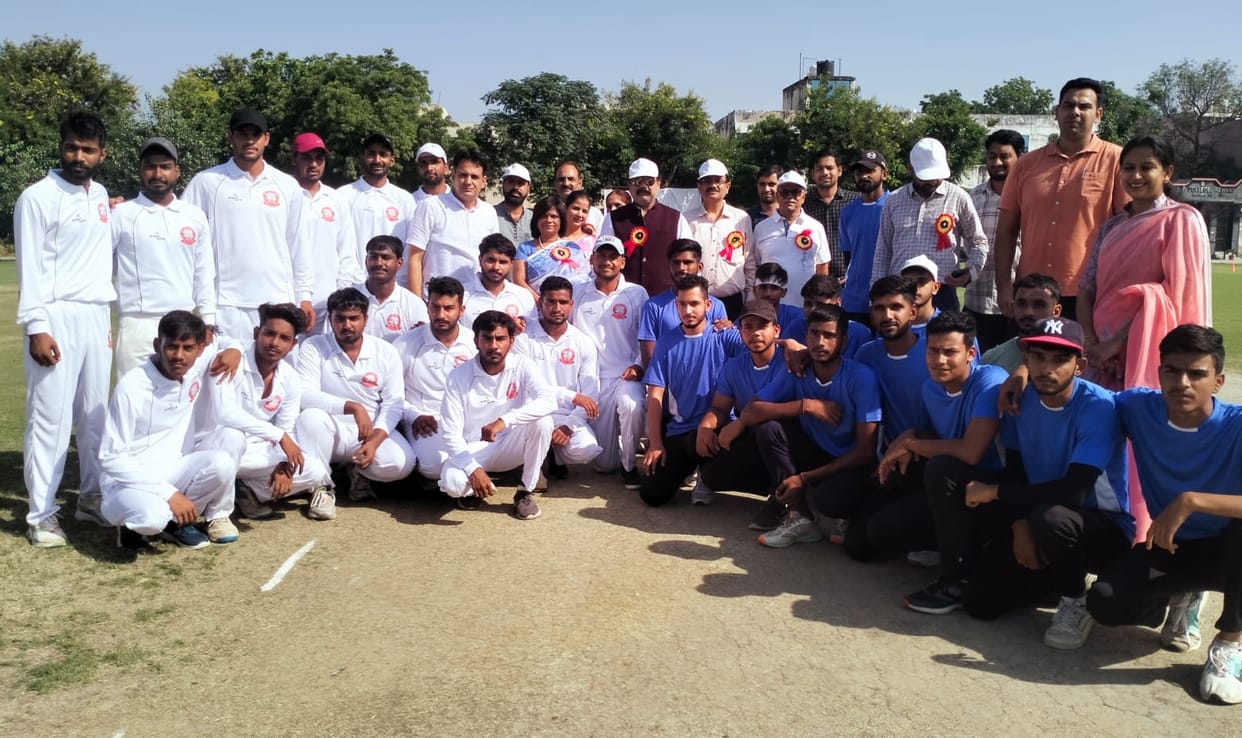 Cricket...UTD Mirpur and Zainabad College dominated on the first day