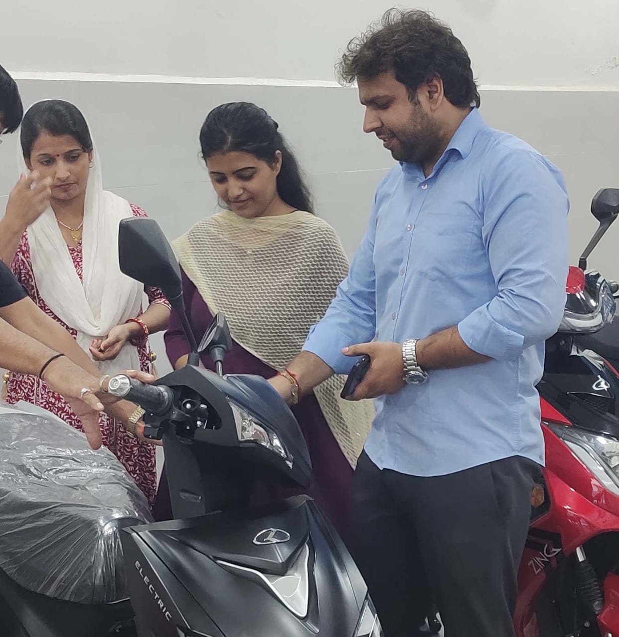 Electric scooter became the choice of elderly and women also
