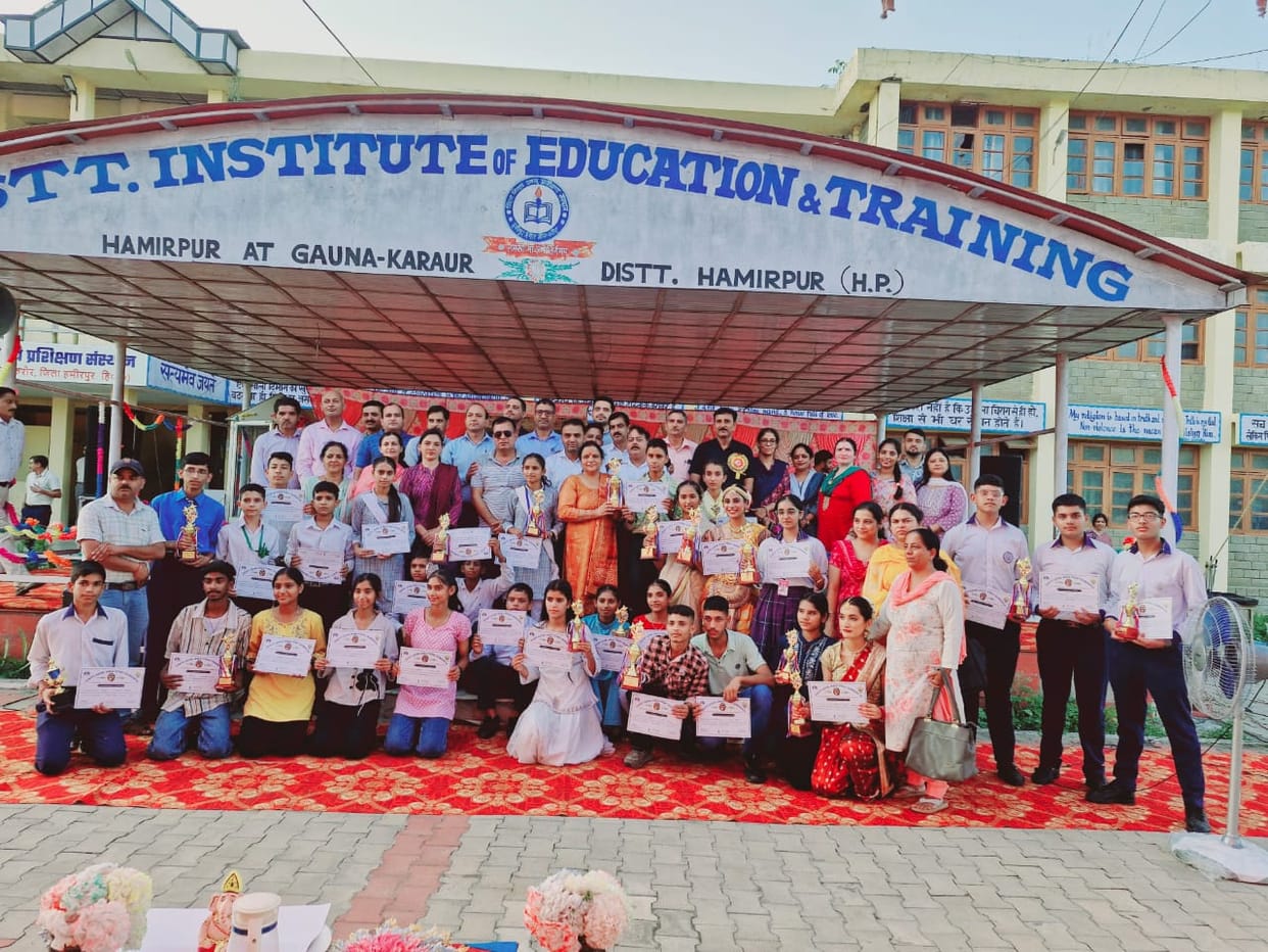 Tulsi stood first in calligraphy, Lomesh stood first in card making