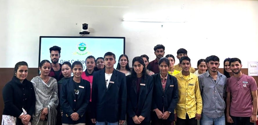 Nerva College, MA English student Priya elected SC President, Central Students Union