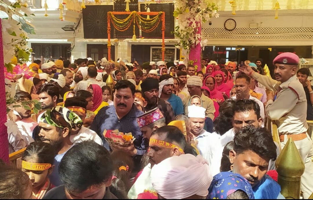 21 thousand devotees paid obeisance at Shri Nayanadevi Ji.