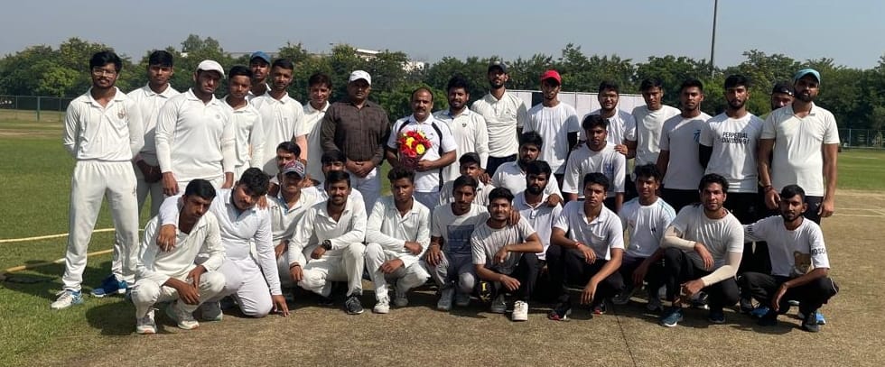 Vaishya College won the match by four wickets