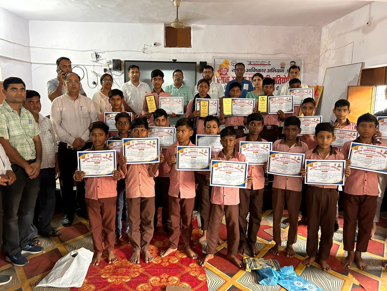 Five including Kamini won the competition