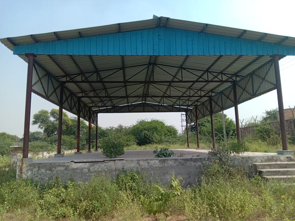 Due to lack of arrangement in Kairu, Yogashala is dilapidated, youth shunned it.