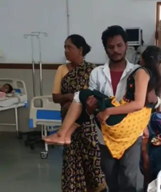 Two minors jump off a moving train in Pandurna, a young woman: Mother was not nervous, all hospitalized...*