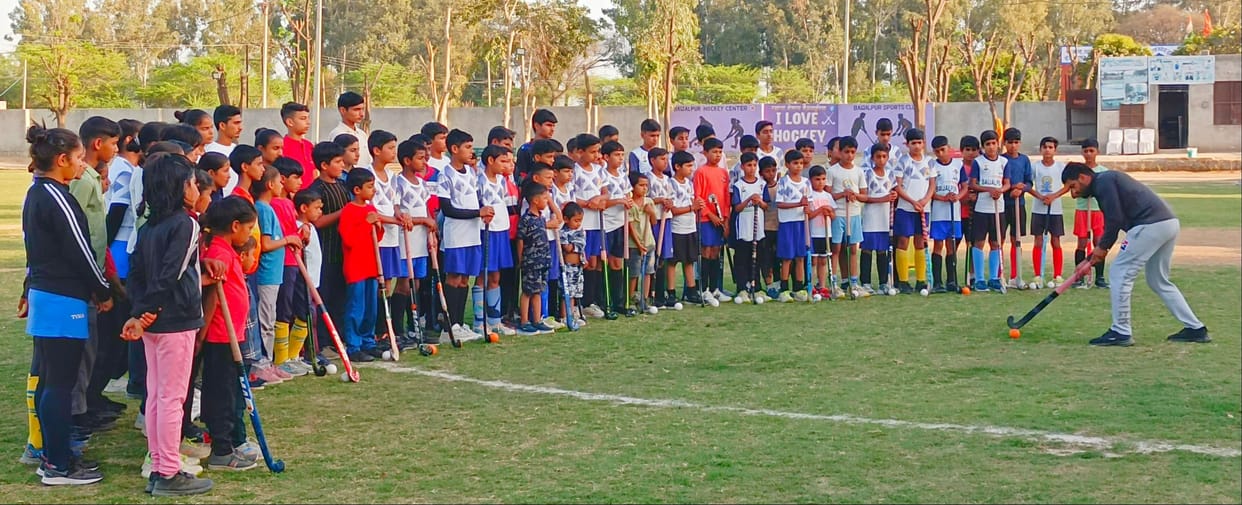 29 players of Baijalpur hockey will show their strength in Sonipat.