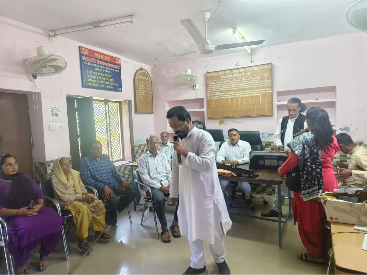Message given through street plays to build earthquake resistant buildings