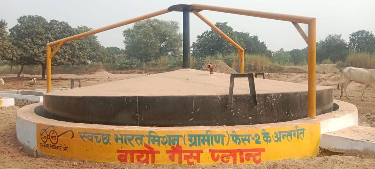 Two cow sheds are being illuminated with electricity made from biogas.