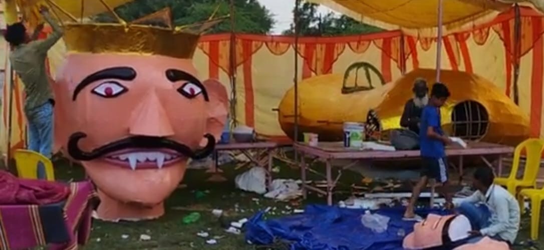 Damoh 55 feet high effigy of Ravana will be burnt on Tehsil ground