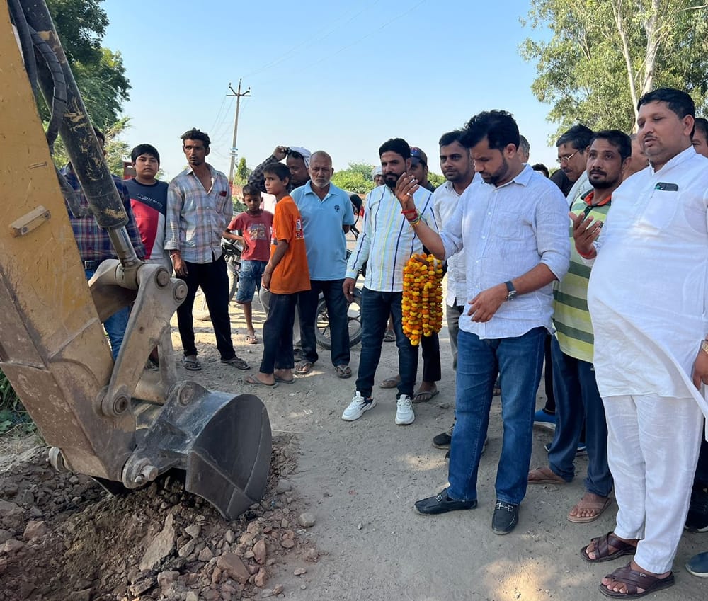 Road widening work started from Ghasauli to Ramnagar