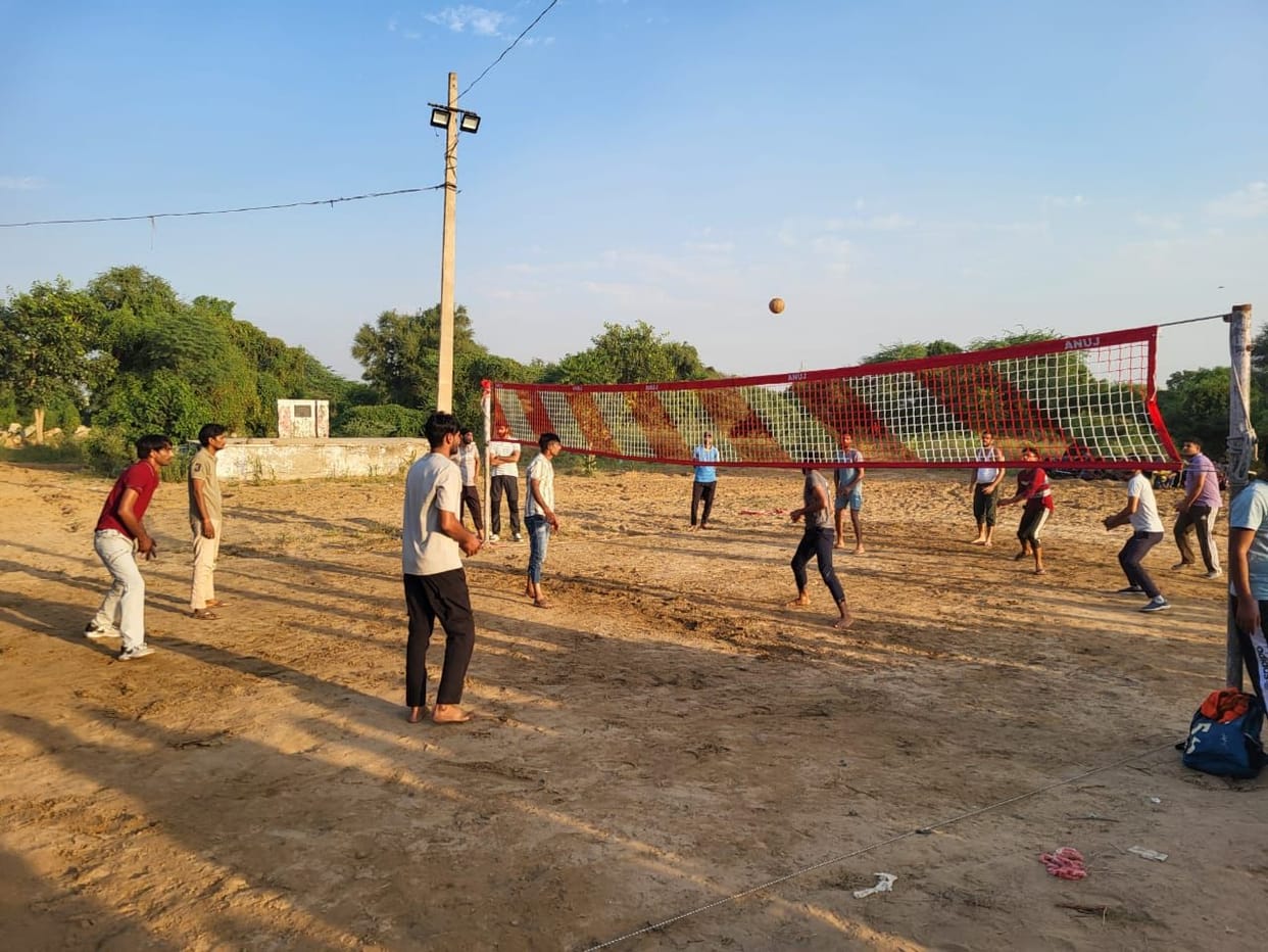 In volleyball, Mohanpur defeated Samsavas and in Kabaddi, Sisoth defeated Pavati.
