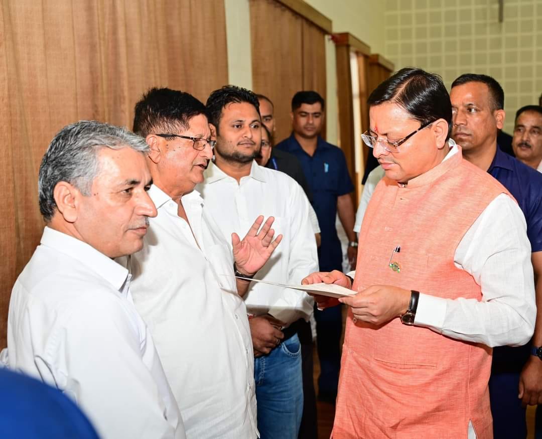 The delegation of Bar Association raised the problems before the CM