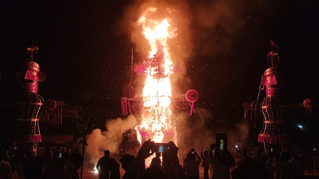 As soon as Ravana's effigy was burnt, chants of Jai Shri Ram echoed.