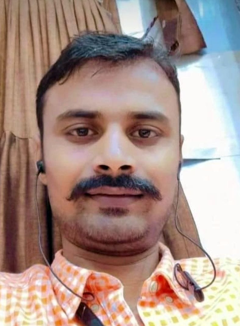 Merchant Navy employee dies in road accident