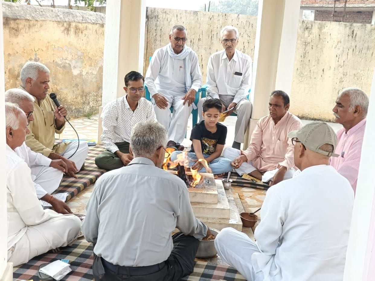 Havan performed at Arya Samaj headquarters