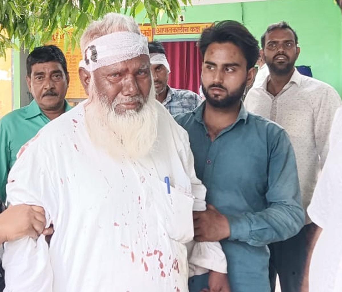 Neighbor attacked an elderly man and his two sons with an iron rod
