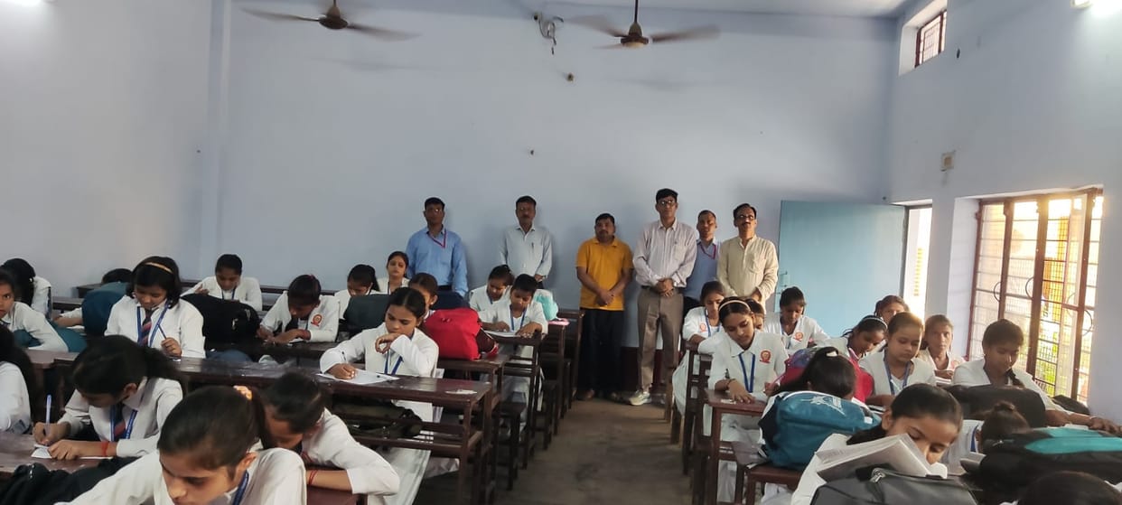 979 students appeared in Know India exam