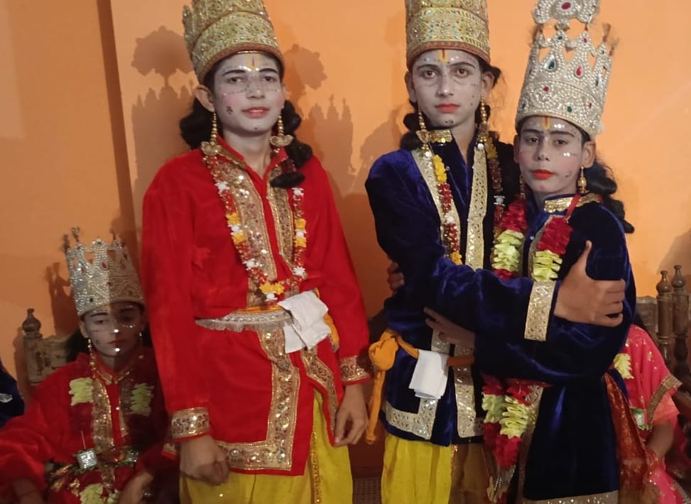 Bharat Milap happened in Ramlila fair and Rajgaddi procession was taken out in the city
