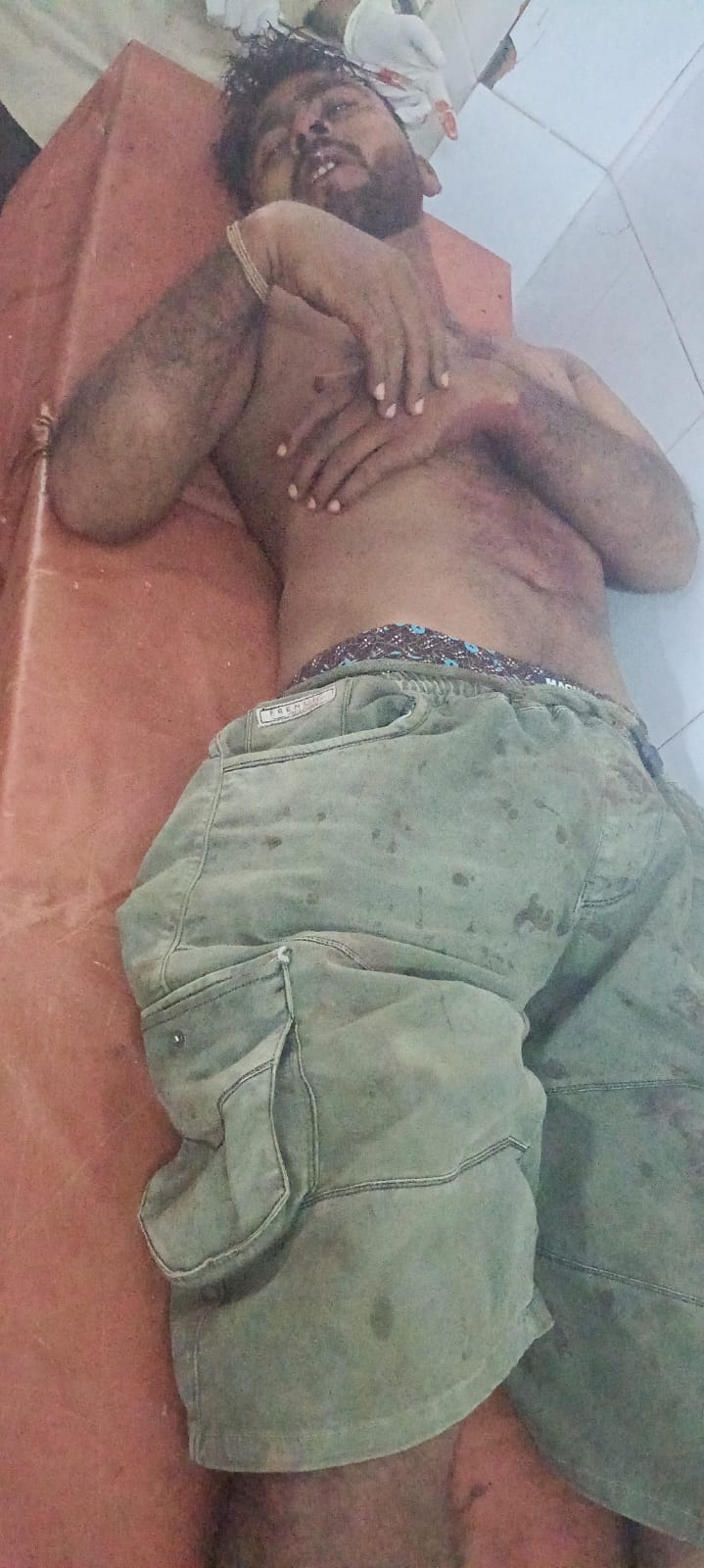 Seven people from two sides were injured in the fight, one is in critical condition