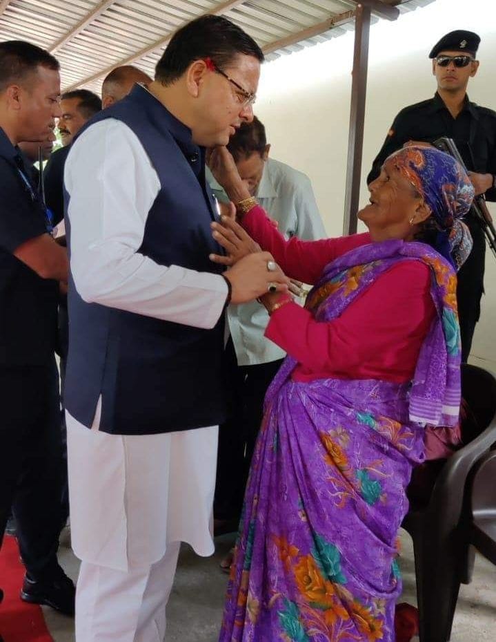 Resolve public problems soon: Chief Minister