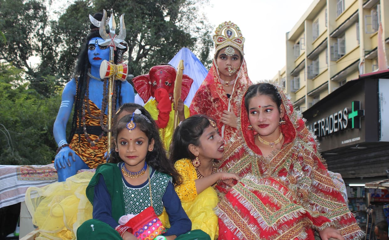 Procession taken out in the city on Valmiki manifesto festival