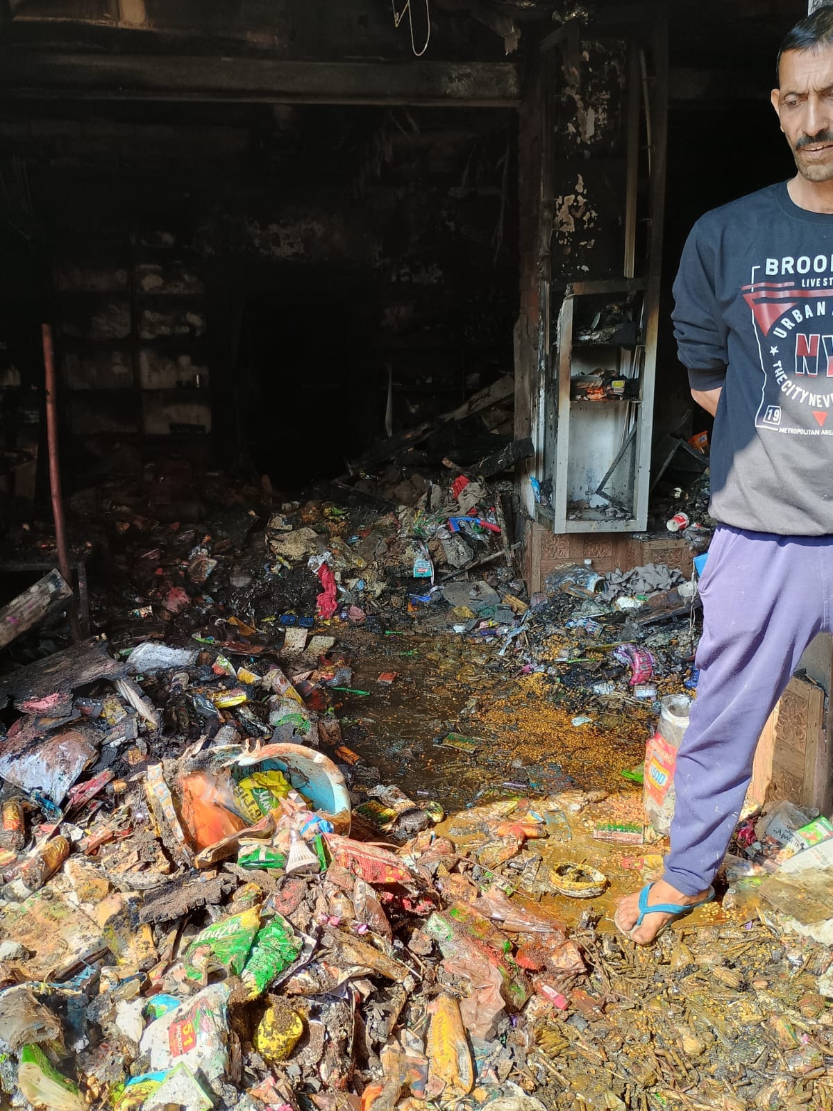 Cash worth Rs 1.20 lakh along with goods worth Rs 50 lakh burnt in fire