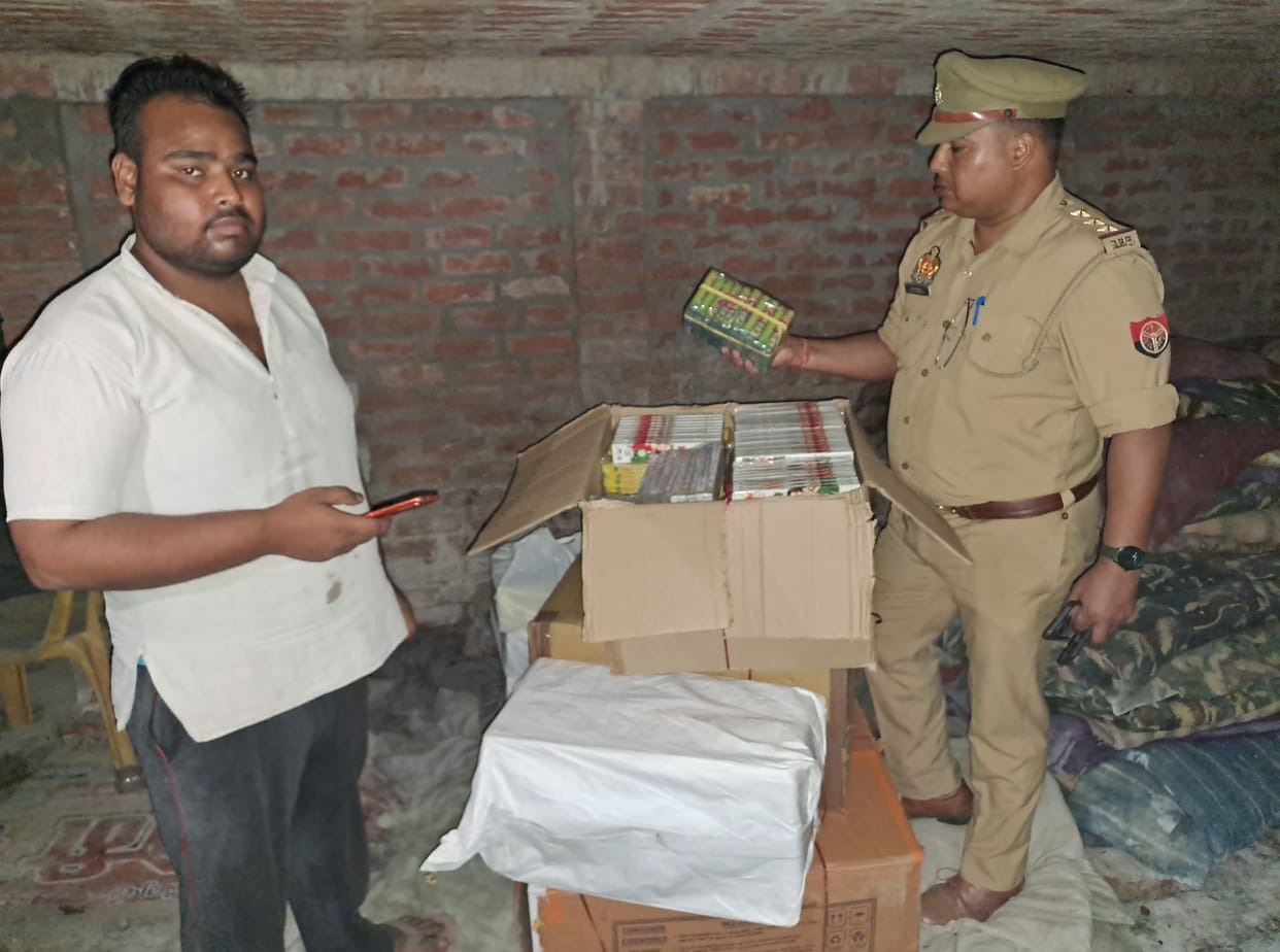 Consignment of firecrackers caught in guest house warehouse