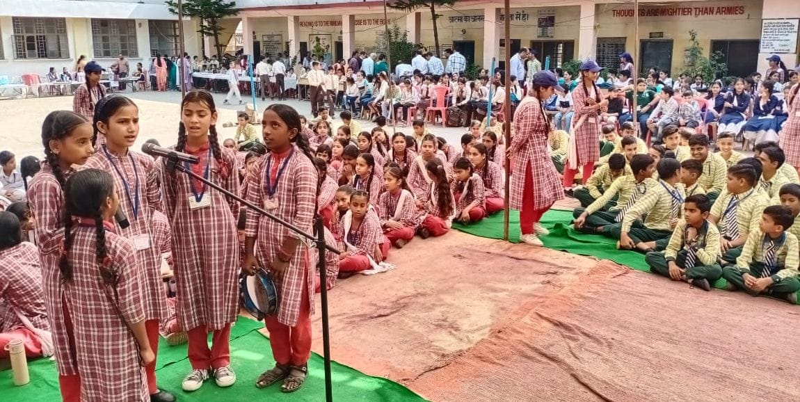 Parsada Havani in quiz and Dev Bradta first in poetry recitation